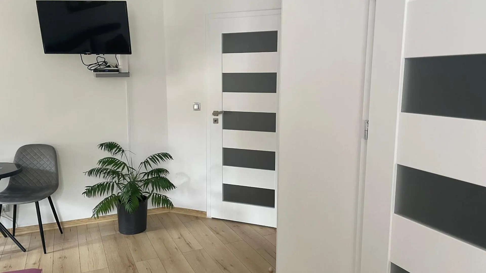 Przystanek Karpacz Komuny Paryskiej - 3 M 1 Apartment